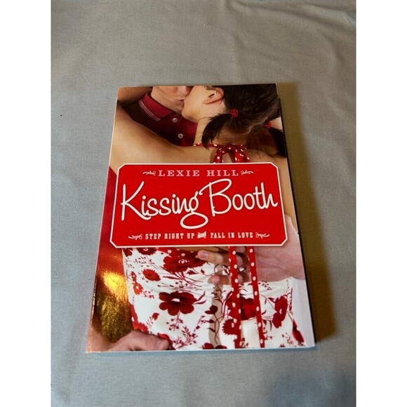 Kissing Booth Paperback Book by Lexie Hill - Picture 1 of 4